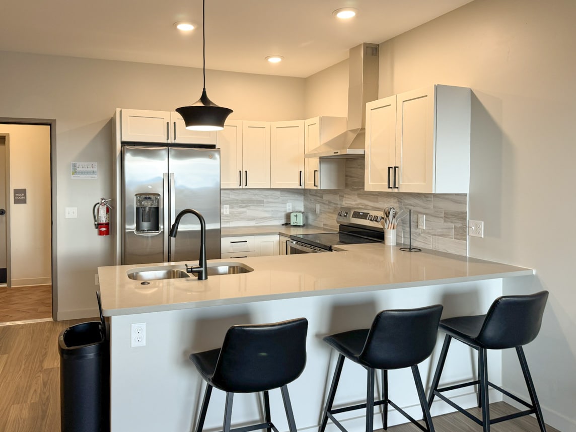 The modern apartments feature practical layouts. 